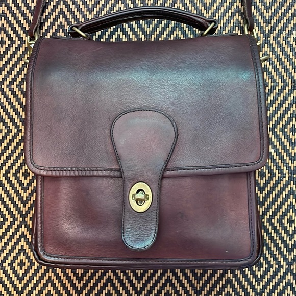 VINTAGE COACH shoulder pouch large /early station bag  5130 MAHOGANY - Picture 1 of 14